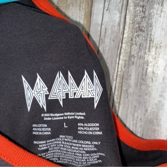 NWT Def Leppard One Shoulder Leopard Crop - Picture 6 of 6